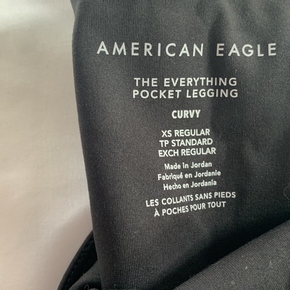 American Eagle The Everything Pocket Legging in Black - Picture 2 of 4